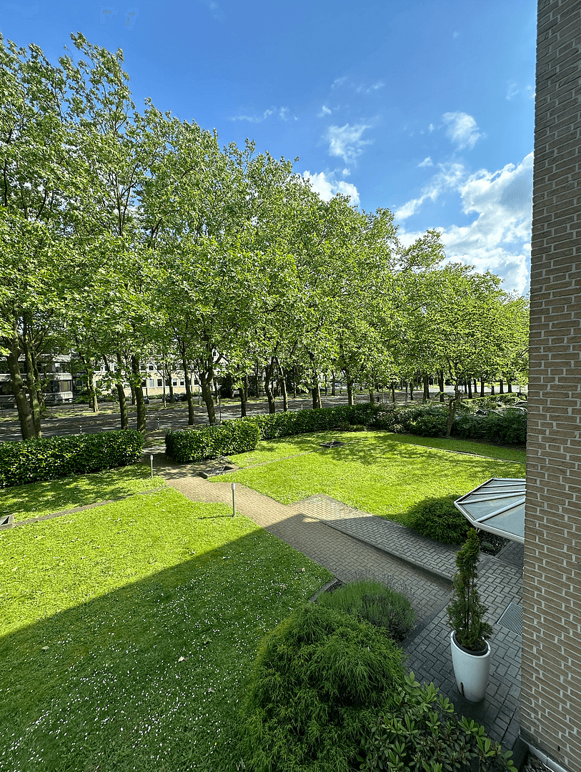 Prenájom bytu 3-izbový 81 m², Obere Saarlandstrasse 5, Mülheim an der Ruhr, Severné Porýnie - Westfálsko Prenájom bytu 3-izbový 81 m², Obere Saarlandstrasse 5, Mülheim an der Ruhr, Severné Porýnie - Westfálsko