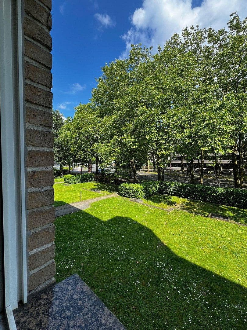 Prenájom bytu 3-izbový 81 m², Obere Saarlandstrasse 5, Mülheim an der Ruhr, Severné Porýnie - Westfálsko Prenájom bytu 3-izbový 81 m², Obere Saarlandstrasse 5, Mülheim an der Ruhr, Severné Porýnie - Westfálsko