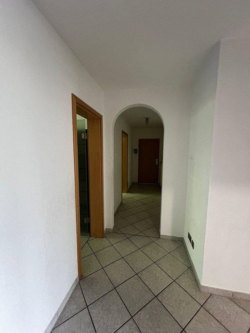 Prenájom bytu 3-izbový 81 m², Obere Saarlandstrasse 5, Mülheim an der Ruhr, Severné Porýnie - Westfálsko Prenájom bytu 3-izbový 81 m², Obere Saarlandstrasse 5, Mülheim an der Ruhr, Severné Porýnie - Westfálsko