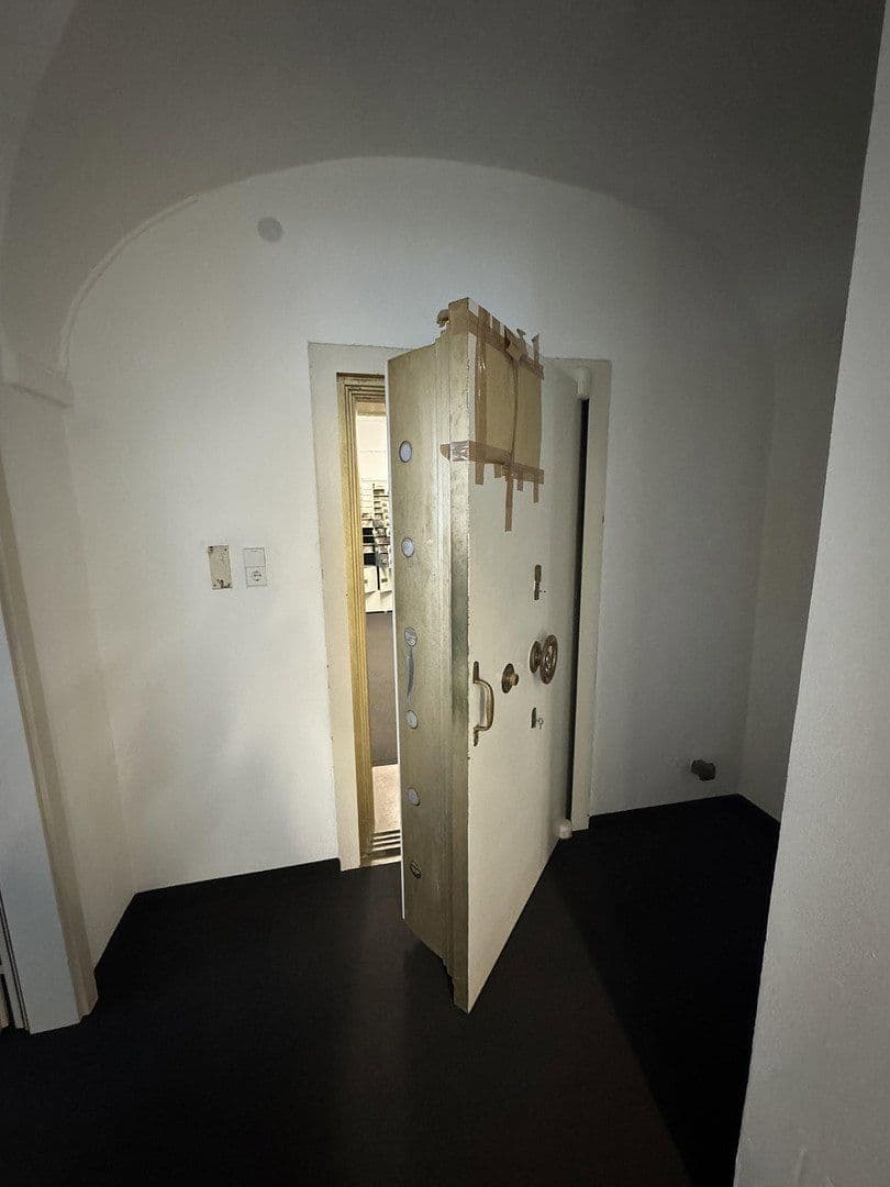 Prenájom kancelárie 441 m², Stadtplatz 6, Miesbach, Bavorsko Prenájom kancelárie 441 m², Stadtplatz 6, Miesbach, Bavorsko