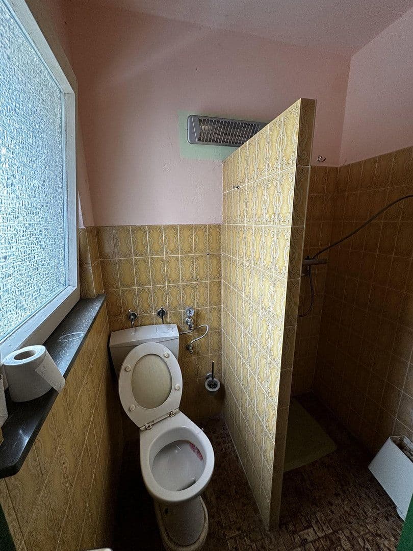 Prenájom nebytového priestoru 90 m², Aerzen, Dolné Sasko Prenájom nebytového priestoru 90 m², Aerzen, Dolné Sasko