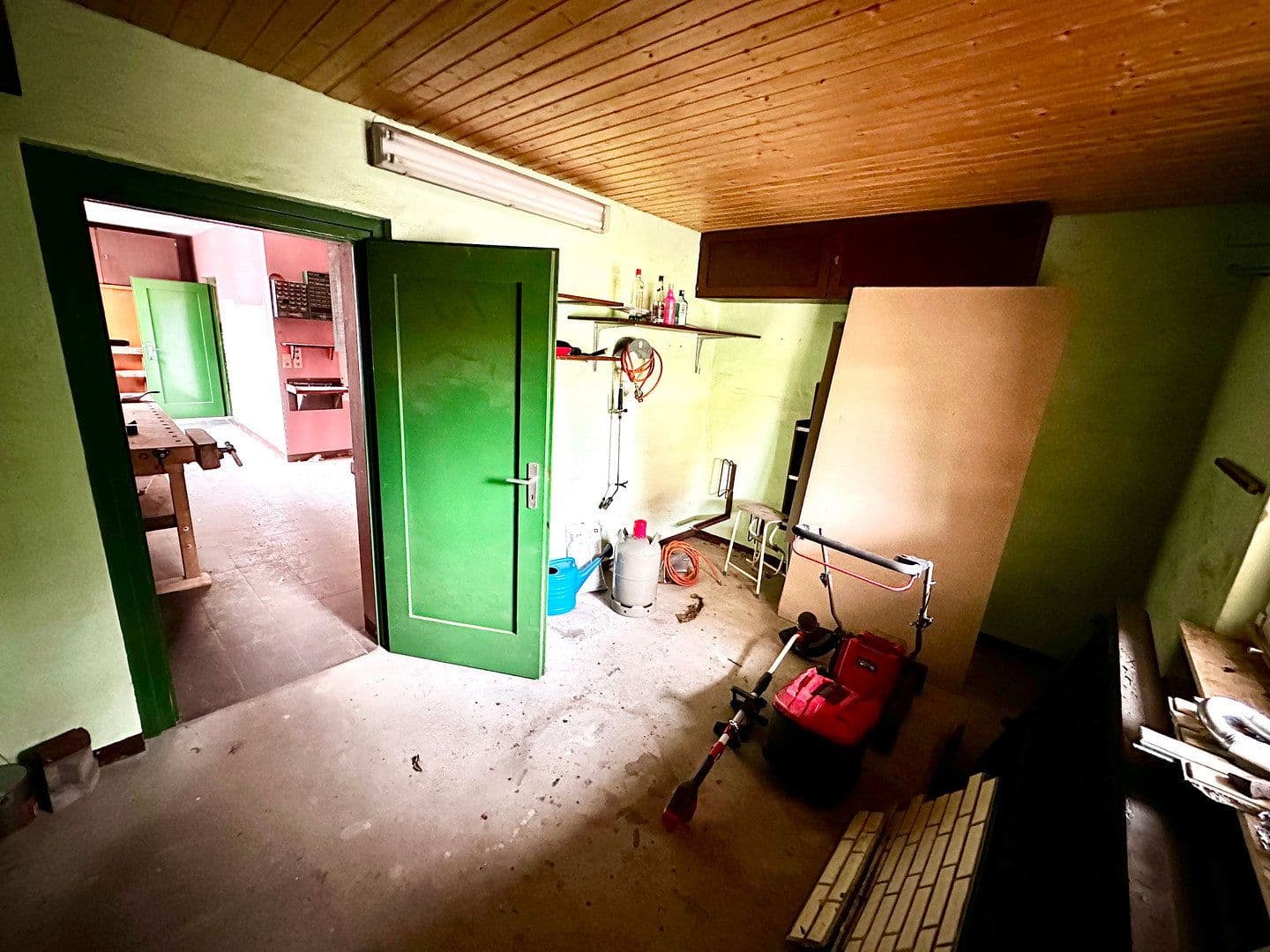 Prenájom nebytového priestoru 90 m², Aerzen, Dolné Sasko Prenájom nebytového priestoru 90 m², Aerzen, Dolné Sasko