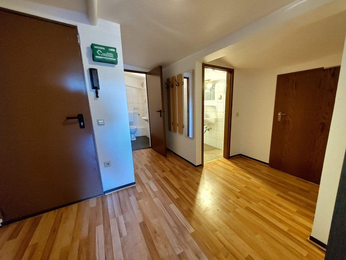 Prenájom kancelárie 50 m², Zum Eisenhammer 18A, Oberhausen, Severné Porýnie - Westfálsko Prenájom kancelárie 50 m², Zum Eisenhammer 18A, Oberhausen, Severné Porýnie - Westfálsko
