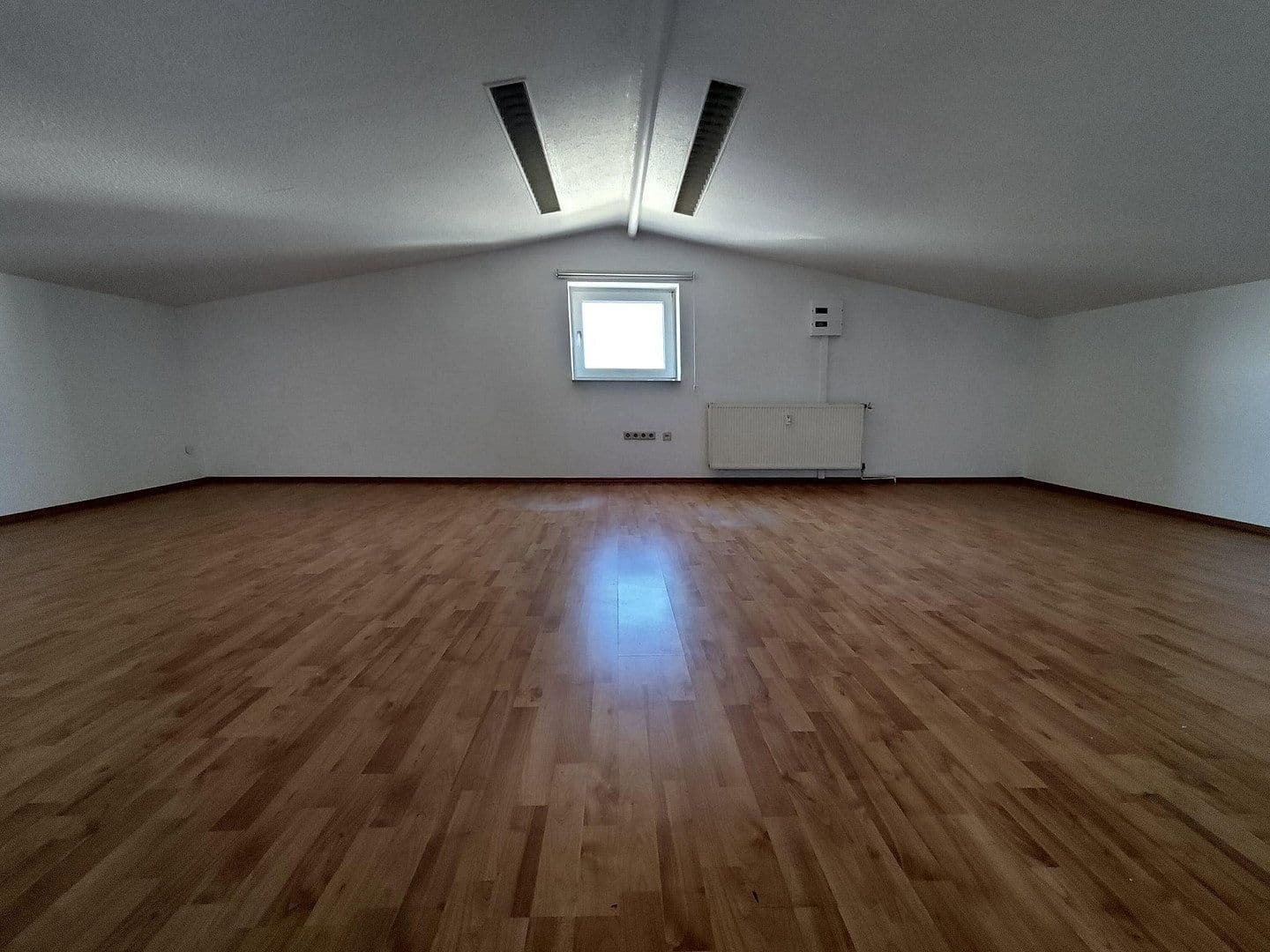 Prenájom kancelárie 50 m², Zum Eisenhammer 18A, Oberhausen, Severné Porýnie - Westfálsko Prenájom kancelárie 50 m², Zum Eisenhammer 18A, Oberhausen, Severné Porýnie - Westfálsko
