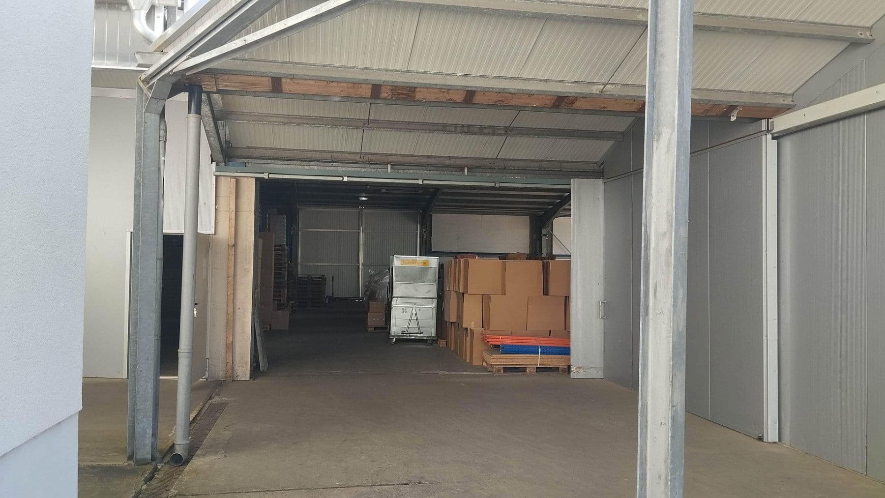Prenájom nebytového priestoru 1.000 m², Industriegebiet 6, Saarbrücken, Sársko Prenájom nebytového priestoru 1.000 m², Industriegebiet 6, Saarbrücken, Sársko