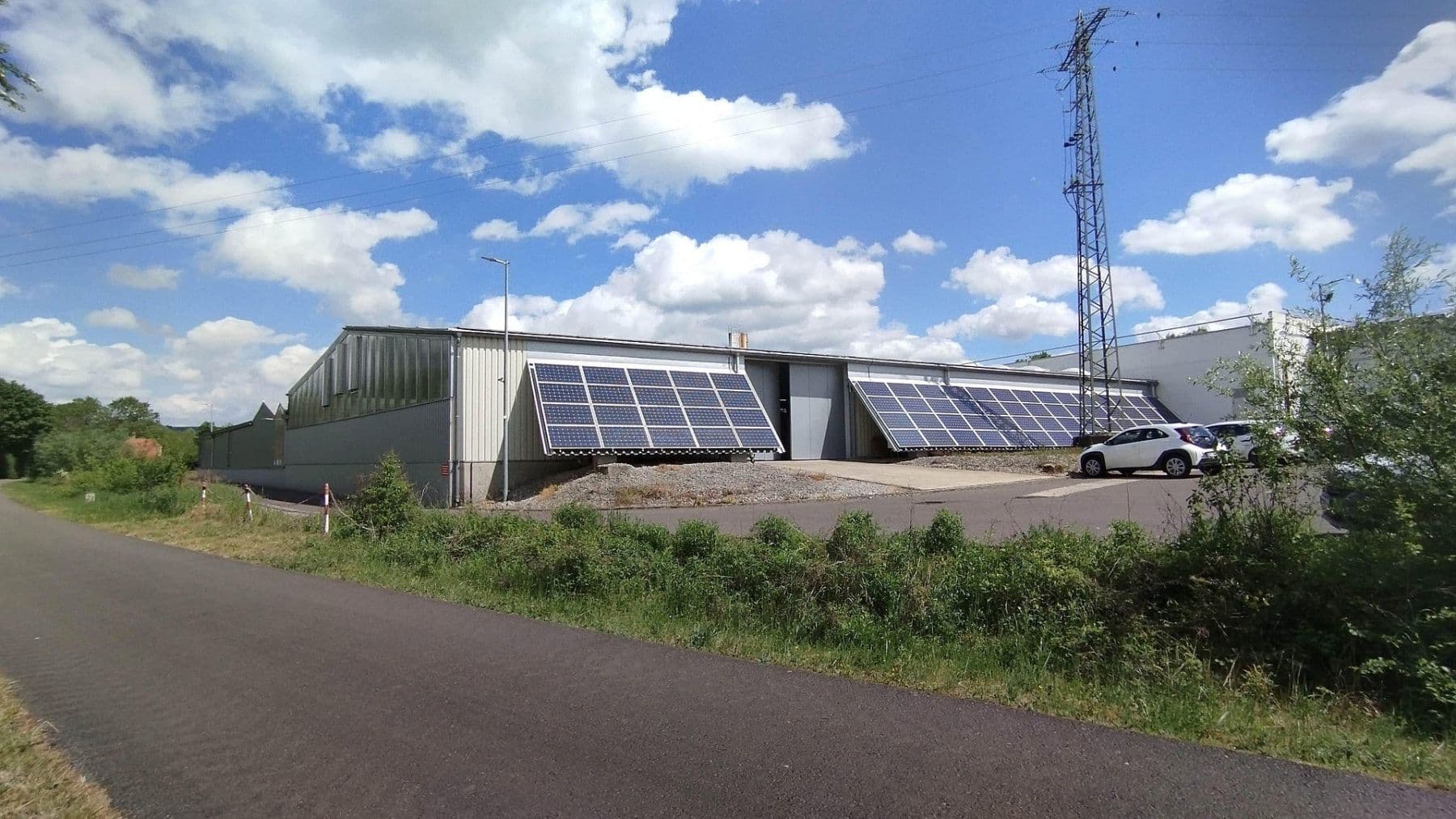Prenájom nebytového priestoru 1.000 m², Industriegebiet 6, Saarbrücken, Sársko Prenájom nebytového priestoru 1.000 m², Industriegebiet 6, Saarbrücken, Sársko