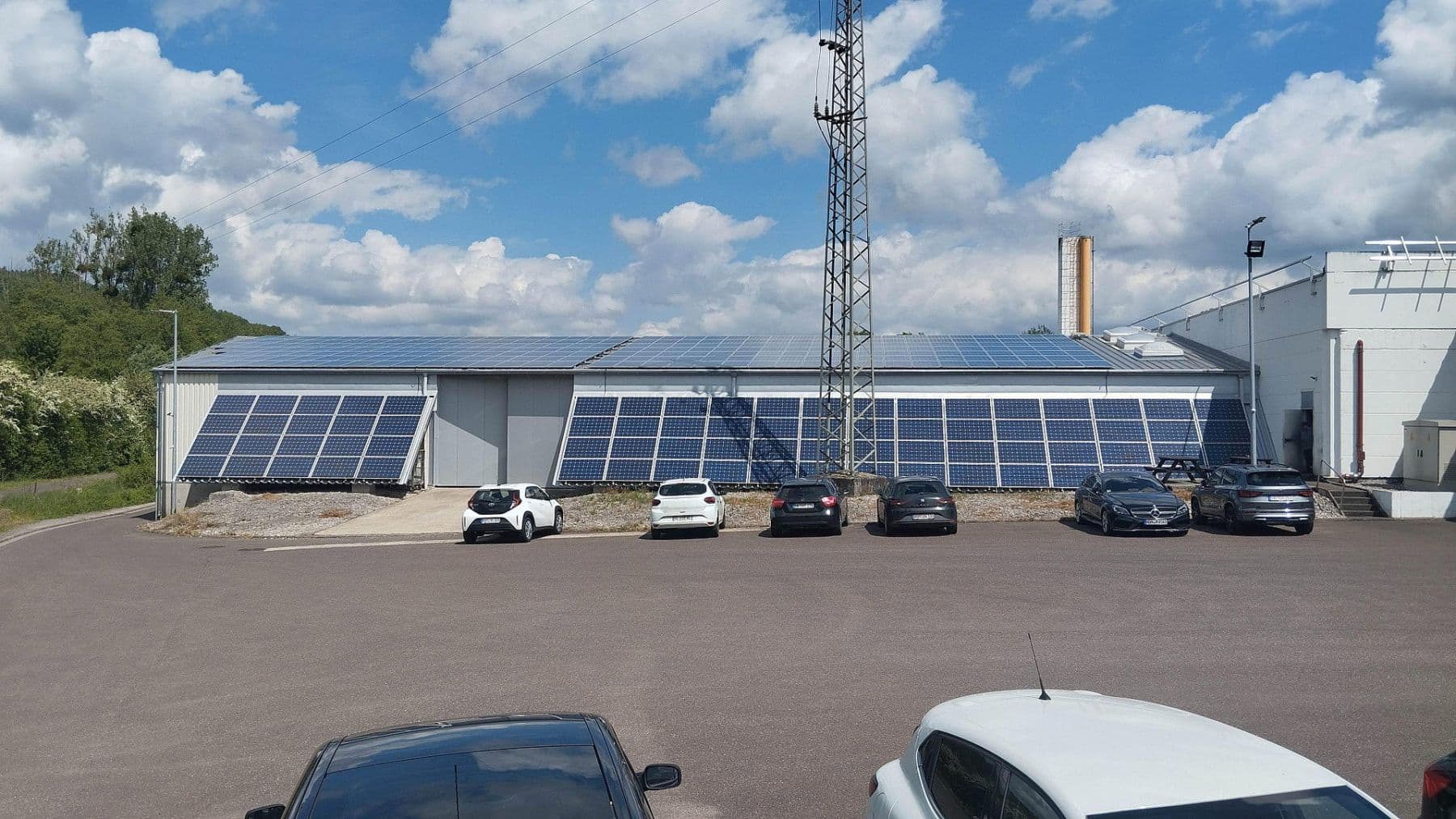 Prenájom nebytového priestoru 1.000 m², Industriegebiet 6, Saarbrücken, Sársko Prenájom nebytového priestoru 1.000 m², Industriegebiet 6, Saarbrücken, Sársko