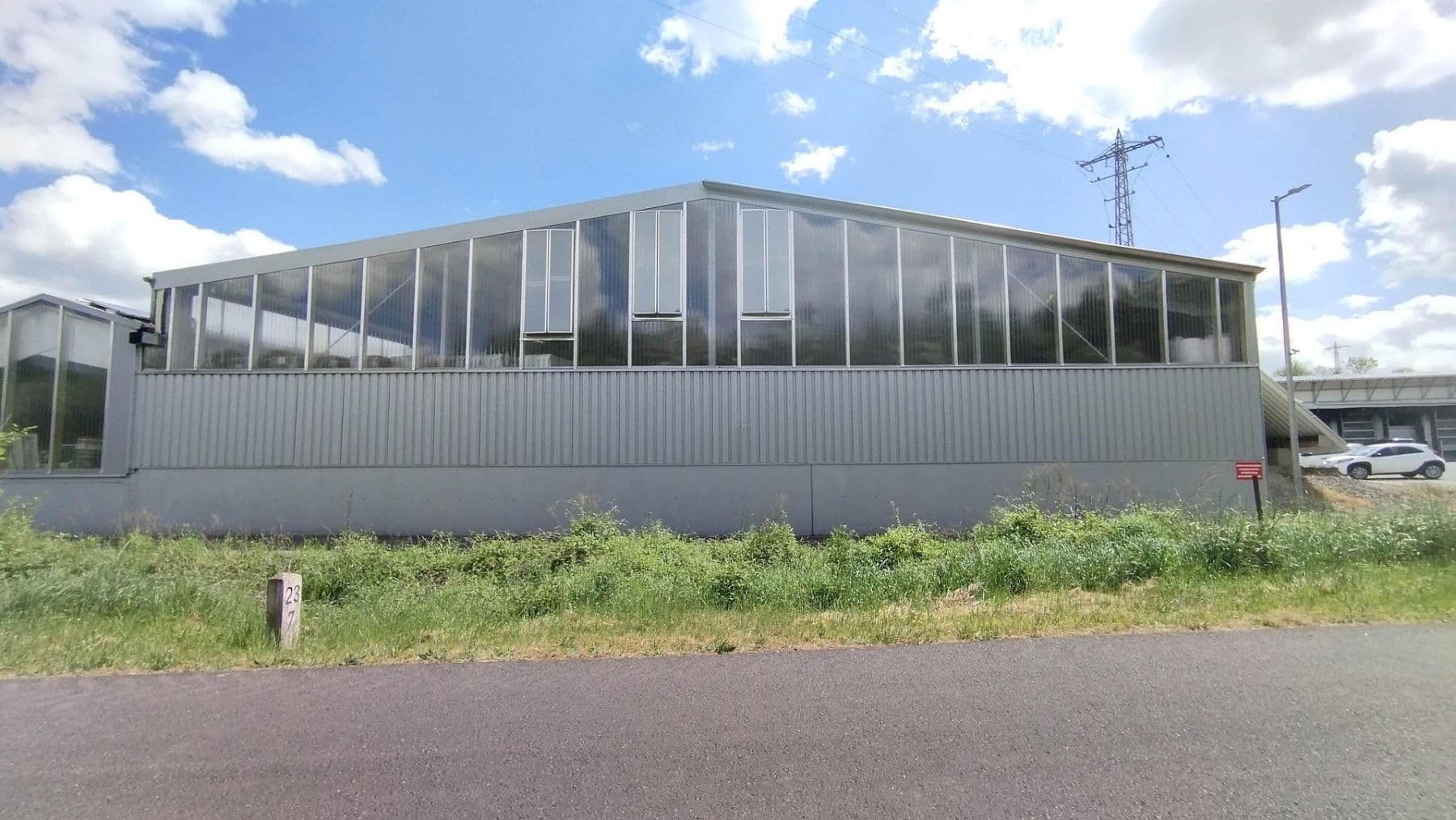 Prenájom nebytového priestoru 1.000 m², Industriegebiet 6, Saarbrücken, Sársko Prenájom nebytového priestoru 1.000 m², Industriegebiet 6, Saarbrücken, Sársko