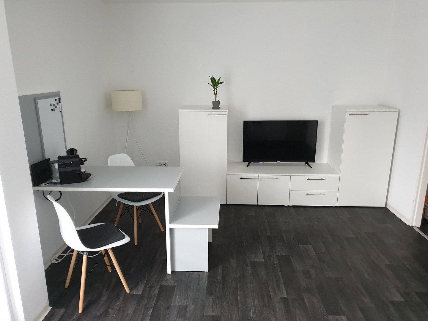 Prenájom bytu 1-izbový 30 m², Würzburg, Bavorsko Prenájom bytu 1-izbový 30 m², Würzburg, Bavorsko