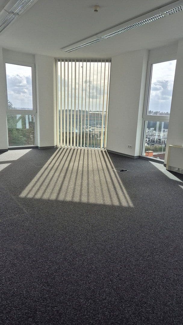 Prenájom kancelárie 613 m², Alzenau, Bavorsko Prenájom kancelárie 613 m², Alzenau, Bavorsko