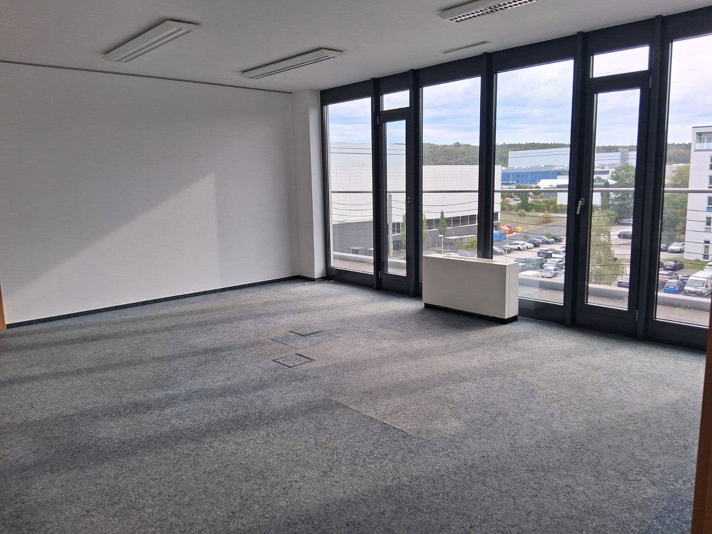 Prenájom kancelárie 3.510 m², Alzenau, Bavorsko Prenájom kancelárie 3.510 m², Alzenau, Bavorsko
