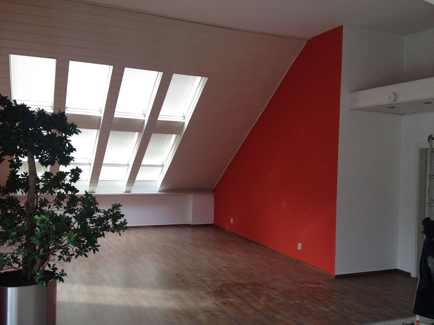 Prenájom bytu 3-izbový 120 m², Gotha, Durínsko Prenájom bytu 3-izbový 120 m², Gotha, Durínsko