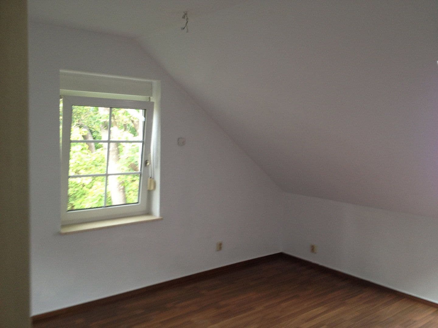Prenájom bytu 3-izbový 120 m², Gotha, Durínsko Prenájom bytu 3-izbový 120 m², Gotha, Durínsko