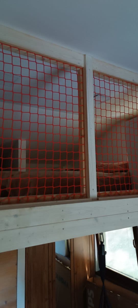Predaj rekreačného objektu 60 m², pozemok 1.550 m², Benešov, Středočeský kraj Predaj rekreačného objektu 60 m², pozemok 1.550 m², Benešov, Středočeský kraj