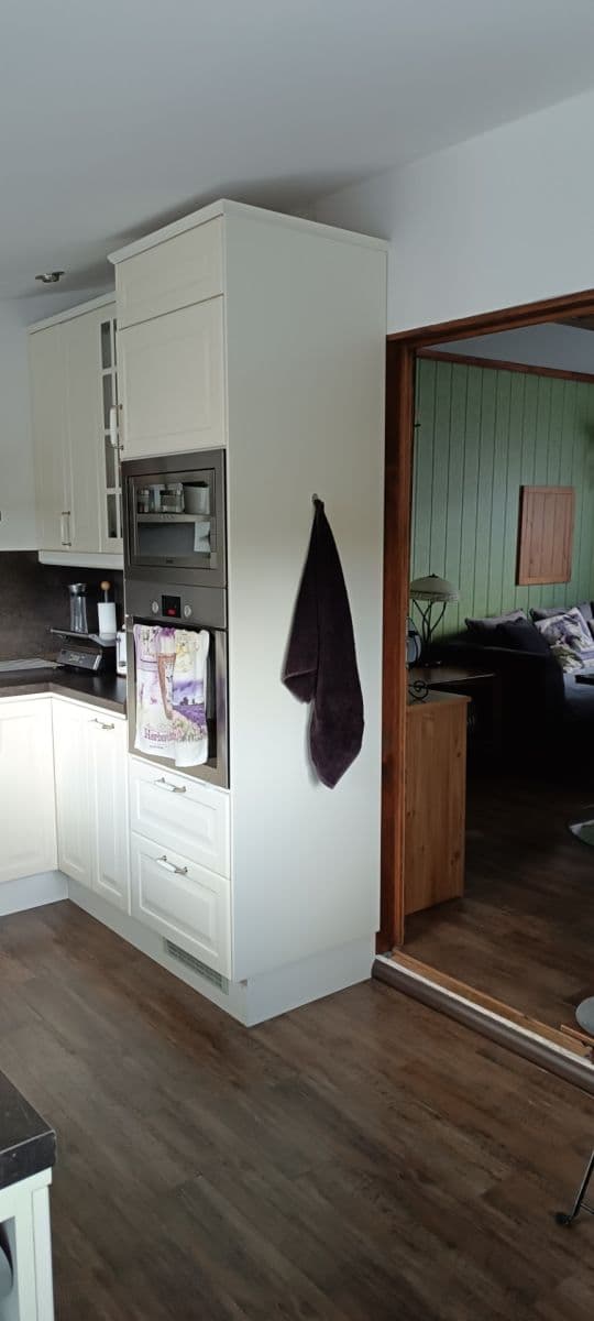 Predaj rekreačného objektu 60 m², pozemok 1.550 m², Benešov, Středočeský kraj Predaj rekreačného objektu 60 m², pozemok 1.550 m², Benešov, Středočeský kraj