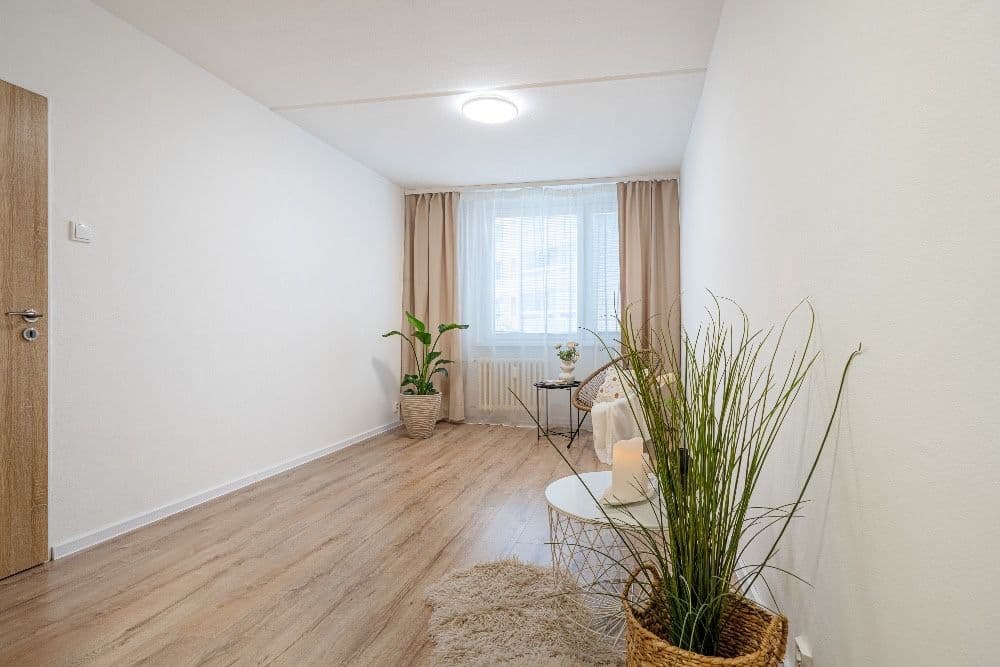 Prenájom bytu 2-izbový 40 m², Karla Marxe, Most, Ústecký kraj Prenájom bytu 2-izbový 40 m², Karla Marxe, Most, Ústecký kraj
