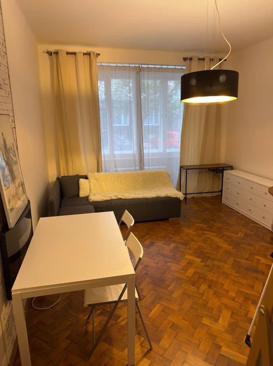 Prenájom bytu 2-izbový 49 m², Přemyslovská, Praha, Praha Prenájom bytu 2-izbový 49 m², Přemyslovská, Praha, Praha