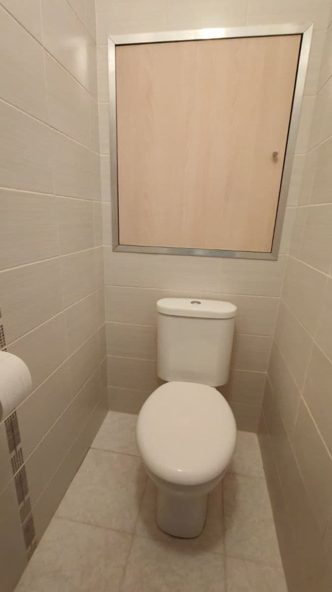 Prenájom bytu 2-izbový 50 m², Plickova, Praha, Praha Prenájom bytu 2-izbový 50 m², Plickova, Praha, Praha