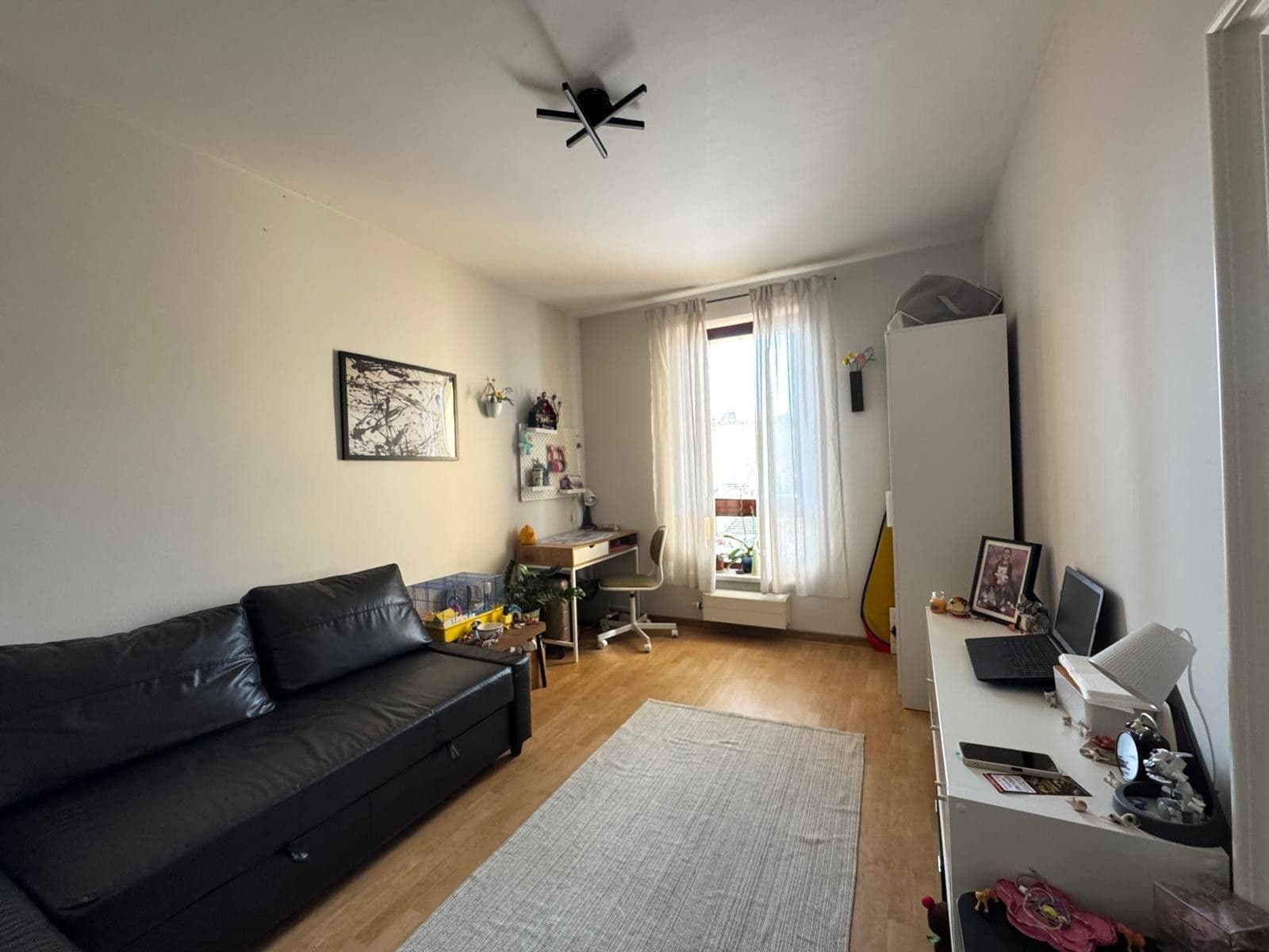 Prenájom bytu 2-izbový 44 m², Čsl. armády, Hostivice, Středočeský kraj Prenájom bytu 2-izbový 44 m², Čsl. armády, Hostivice, Středočeský kraj