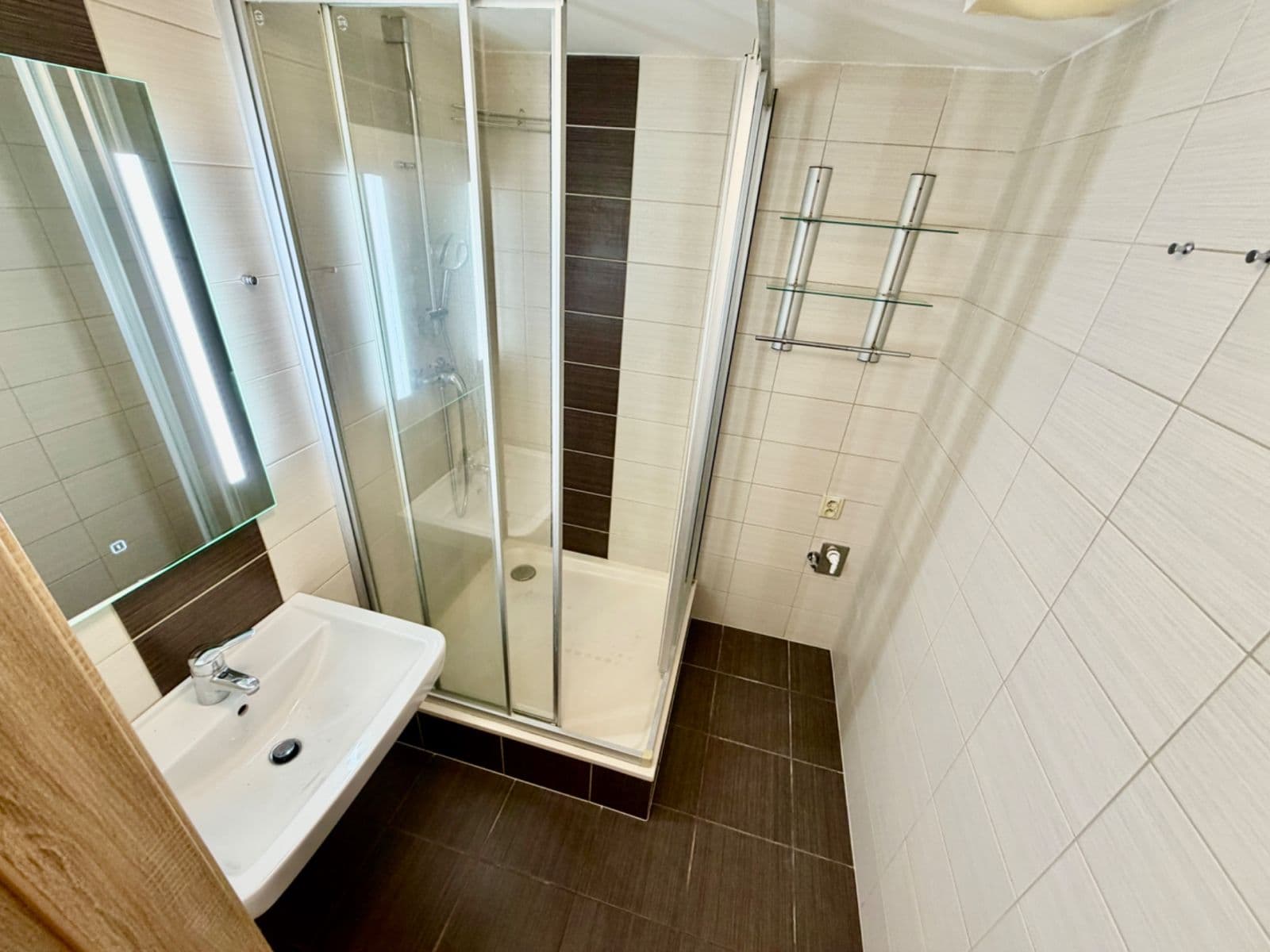 Prenájom bytu 2-izbový 61 m², Černého, Brno, Jihomoravský kraj Prenájom bytu 2-izbový 61 m², Černého, Brno, Jihomoravský kraj