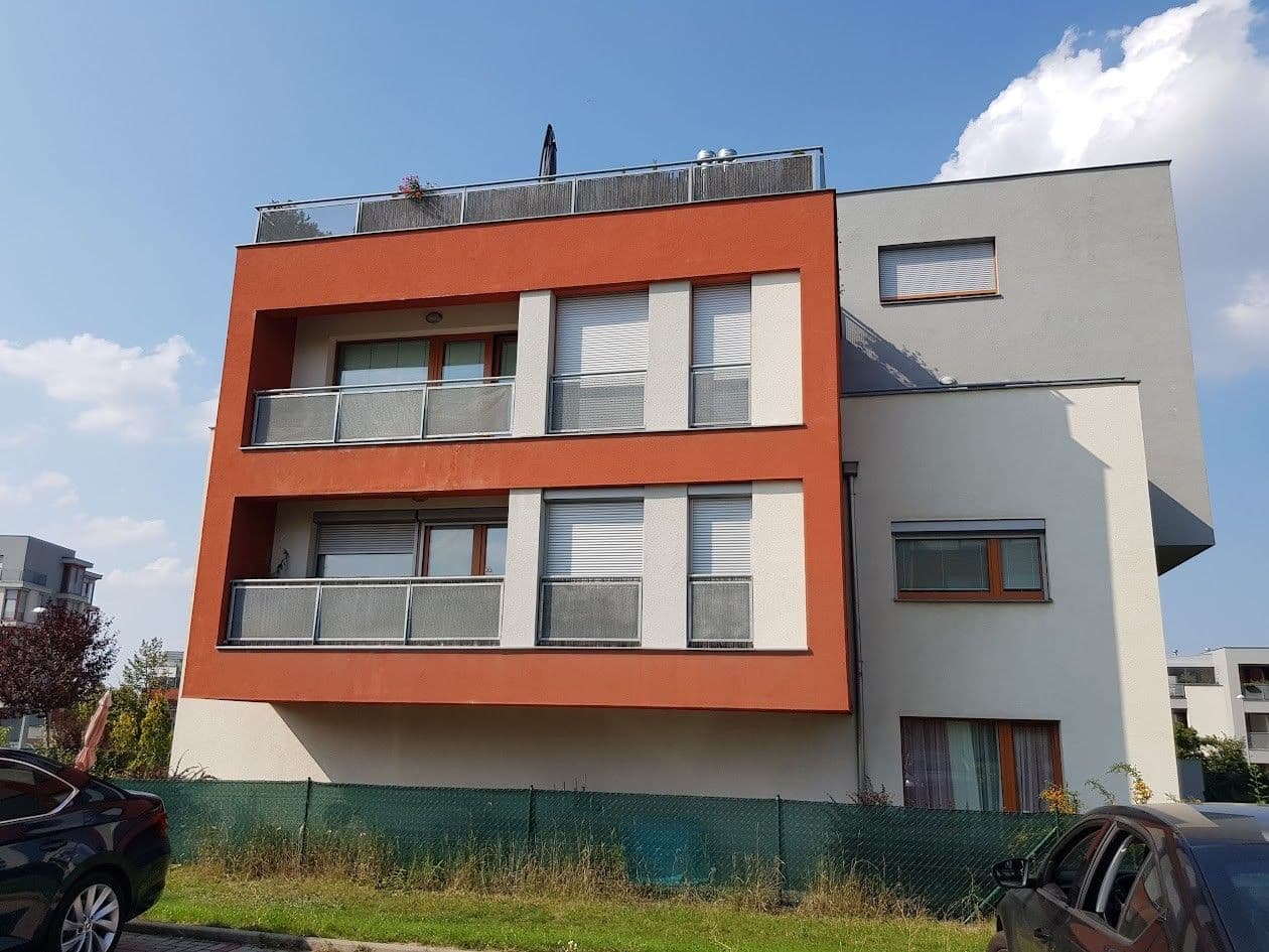 Prenájom bytu 2-izbový 61 m², Holubinková, Praha, Praha Prenájom bytu 2-izbový 61 m², Holubinková, Praha, Praha