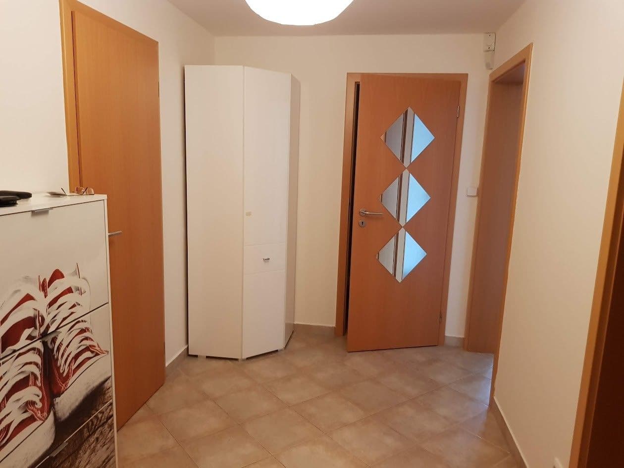 Prenájom bytu 2-izbový 61 m², Holubinková, Praha, Praha Prenájom bytu 2-izbový 61 m², Holubinková, Praha, Praha
