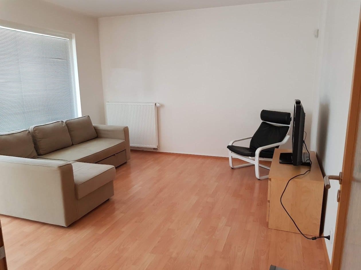 Prenájom bytu 2-izbový 61 m², Holubinková, Praha, Praha Prenájom bytu 2-izbový 61 m², Holubinková, Praha, Praha