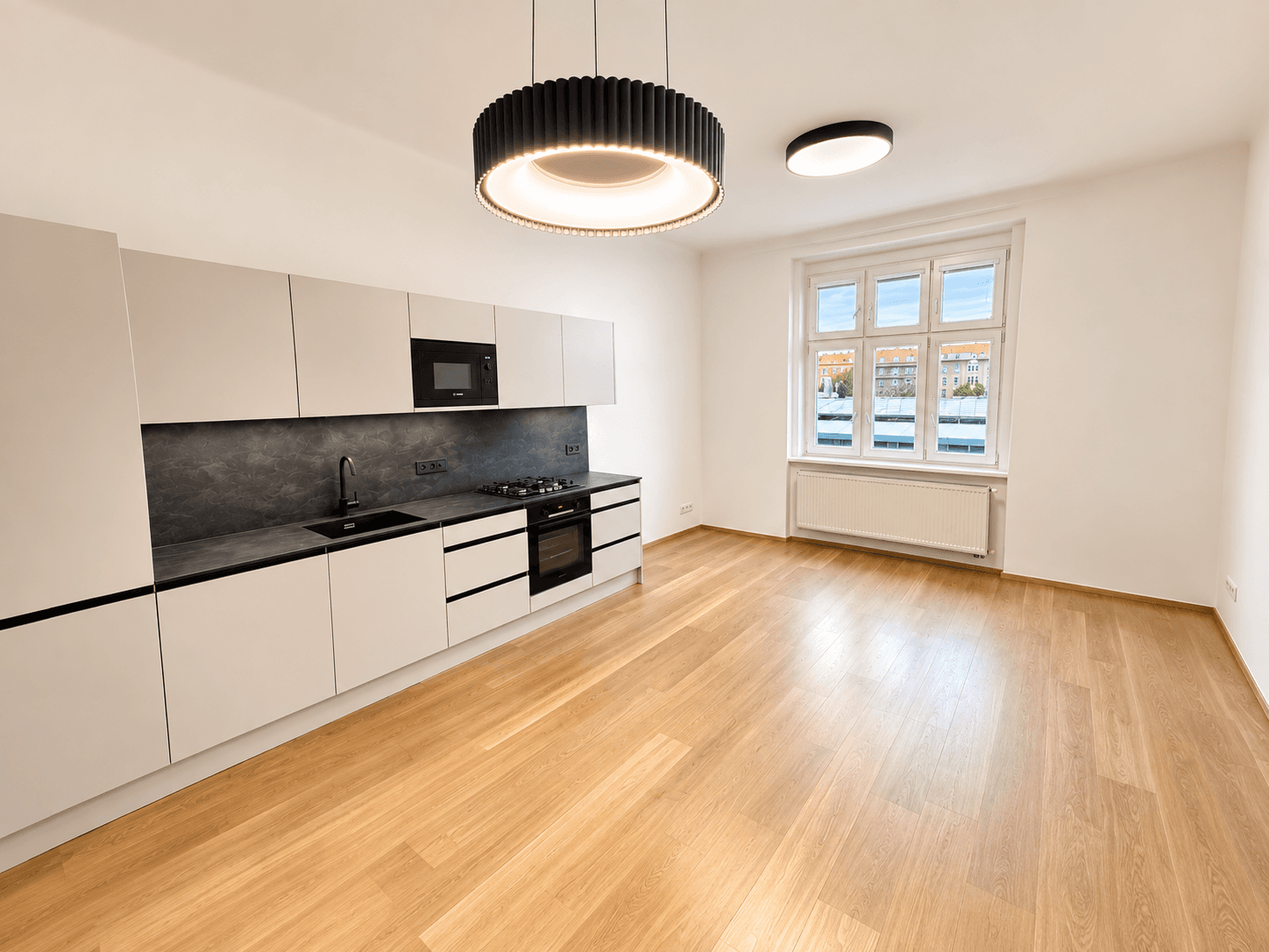 Prenájom bytu 2-izbový 48 m², Čajkovského, Praha, Praha Prenájom bytu 2-izbový 48 m², Čajkovského, Praha, Praha