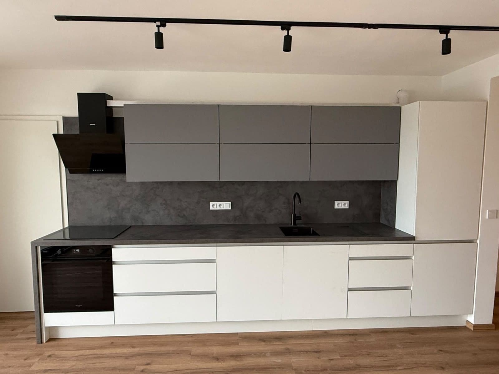 Prenájom bytu 3-izbový 51 m², Žleby, Rozdrojovice, Jihomoravský kraj Prenájom bytu 3-izbový 51 m², Žleby, Rozdrojovice, Jihomoravský kraj