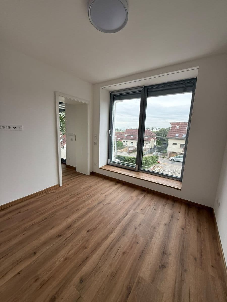 Prenájom bytu 3-izbový 51 m², Žleby, Rozdrojovice, Jihomoravský kraj Prenájom bytu 3-izbový 51 m², Žleby, Rozdrojovice, Jihomoravský kraj