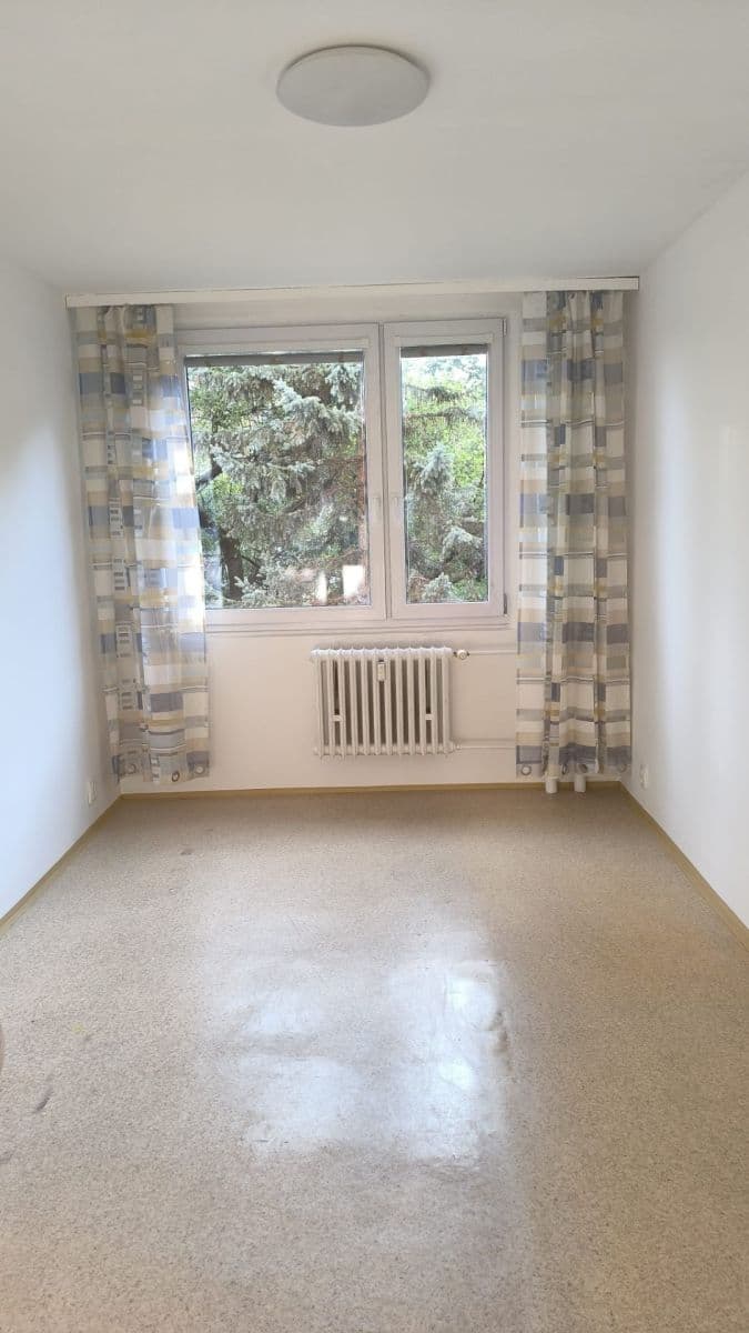 Prenájom bytu 2-izbový 43 m², Chabařovická, Praha, Praha Prenájom bytu 2-izbový 43 m², Chabařovická, Praha, Praha