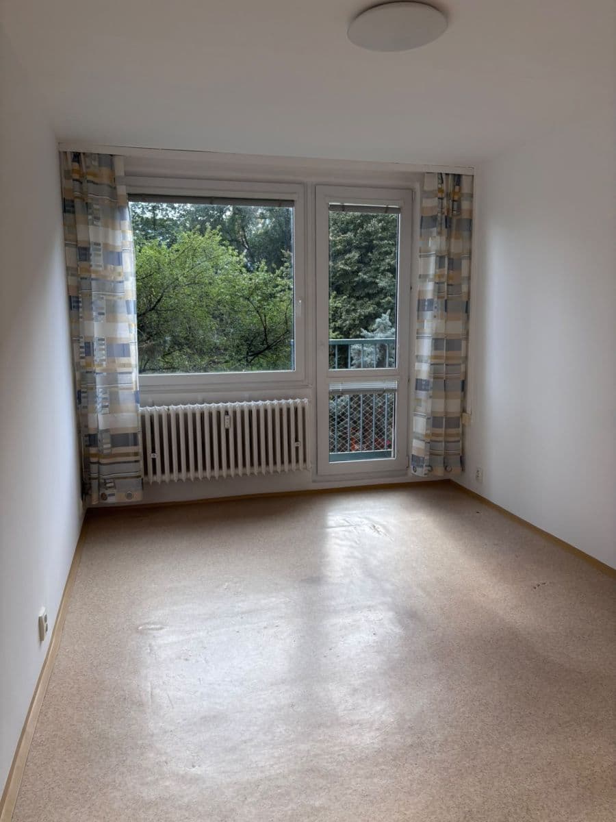 Prenájom bytu 2-izbový 43 m², Chabařovická, Praha, Praha Prenájom bytu 2-izbový 43 m², Chabařovická, Praha, Praha