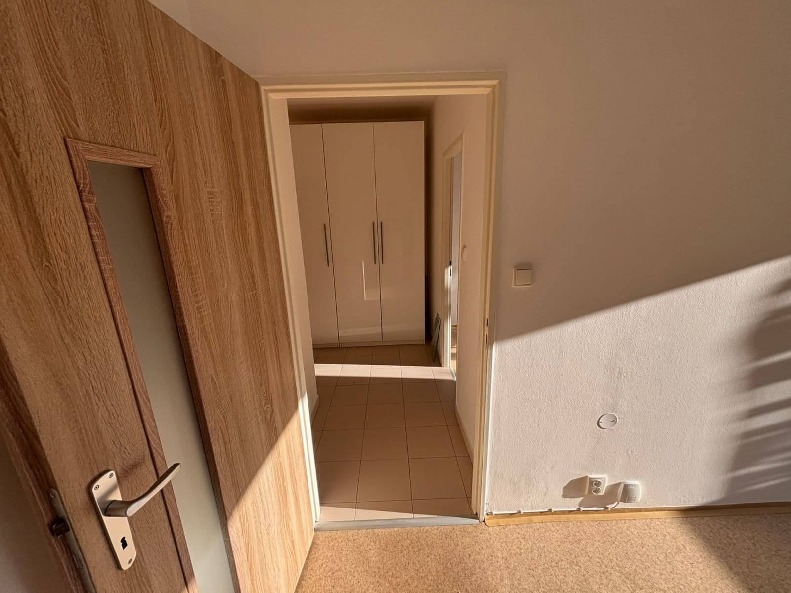 Prenájom bytu 2-izbový 43 m², Chabařovická, Praha, Praha Prenájom bytu 2-izbový 43 m², Chabařovická, Praha, Praha