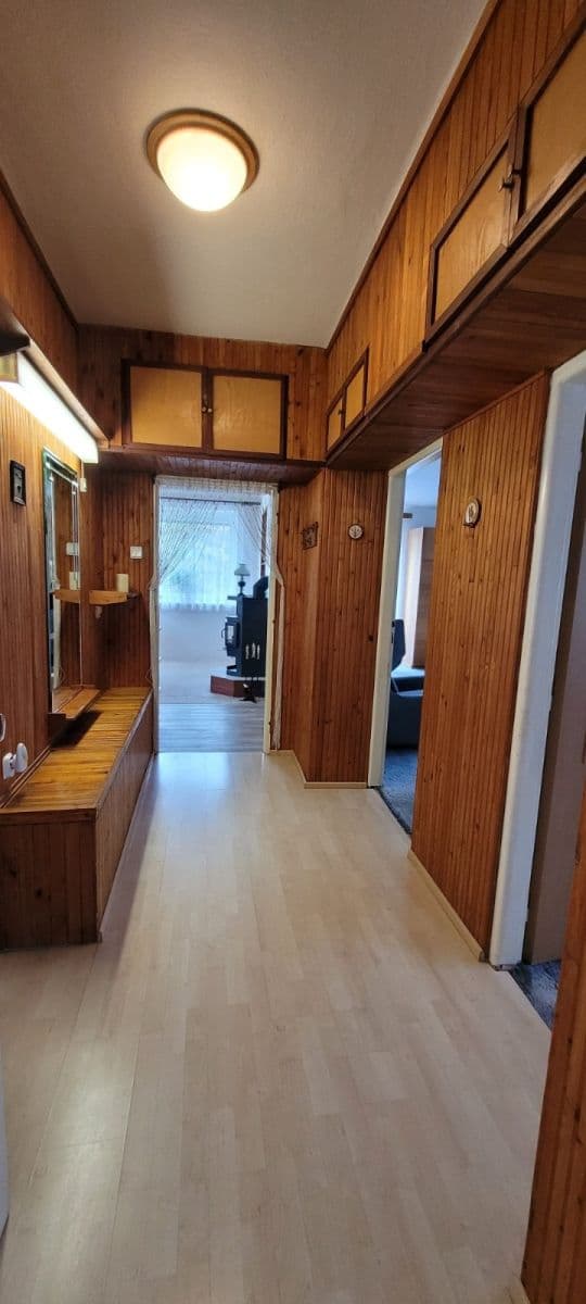 Predaj bytu 3-izbový 88 m², E. F. Buriana, Olomouc, Olomoucký kraj Predaj bytu 3-izbový 88 m², E. F. Buriana, Olomouc, Olomoucký kraj