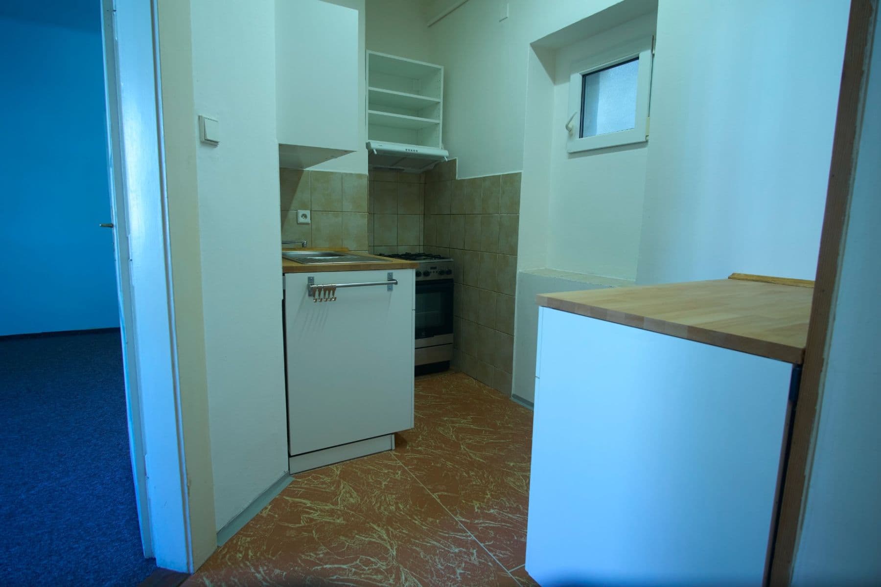 Prenájom bytu 3-izbový 59 m², Biskupcova, Praha, Praha Prenájom bytu 3-izbový 59 m², Biskupcova, Praha, Praha