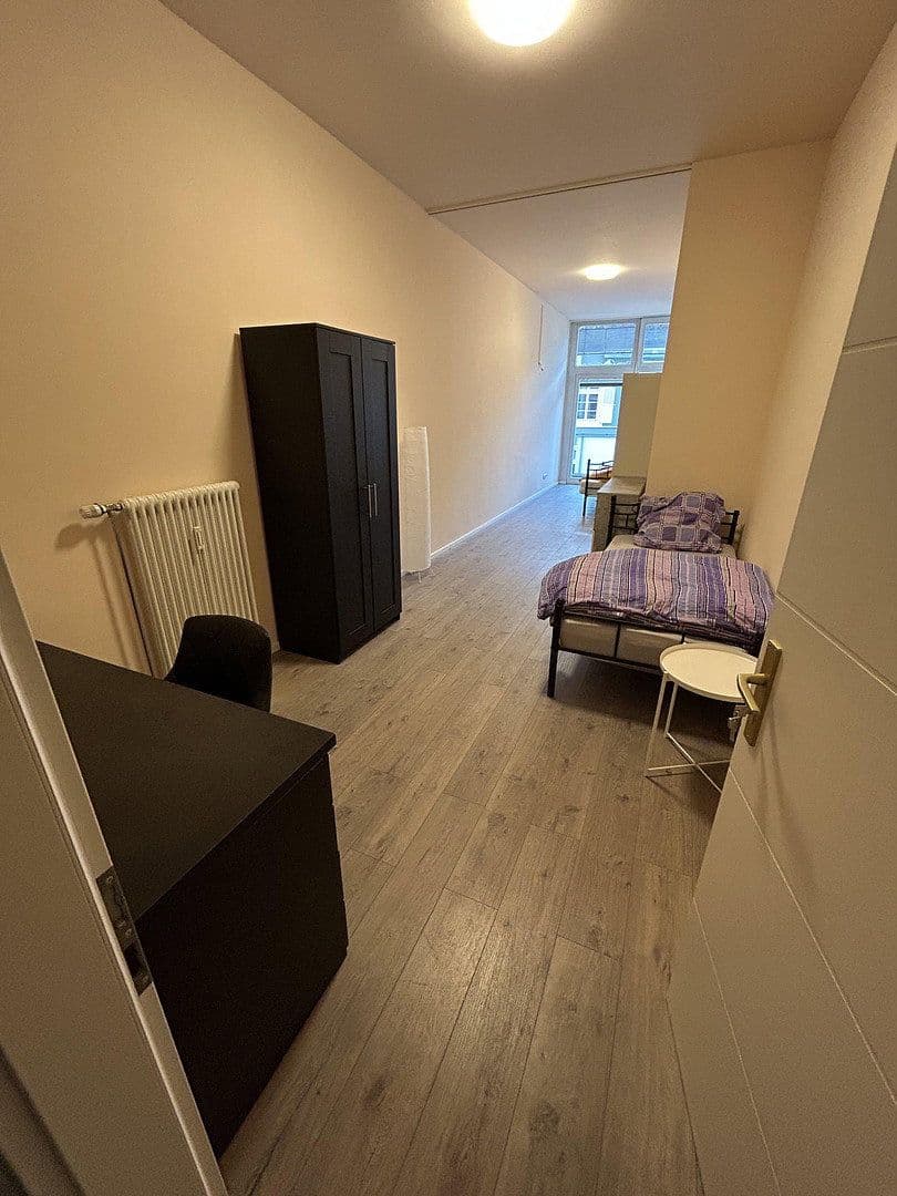 Predaj bytu 7-izbový 178 m², Karlsruhe, Bádensko-Wurttembersko Predaj bytu 7-izbový 178 m², Karlsruhe, Bádensko-Wurttembersko
