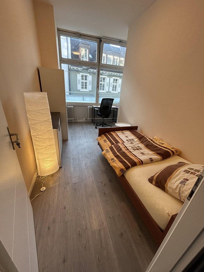 Predaj bytu 7-izbový 178 m², Karlsruhe, Bádensko-Wurttembersko Predaj bytu 7-izbový 178 m², Karlsruhe, Bádensko-Wurttembersko