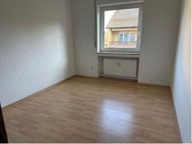 Prenájom bytu 4-izbový 109 m², Tübingen, Bádensko-Wurttembersko Prenájom bytu 4-izbový 109 m², Tübingen, Bádensko-Wurttembersko