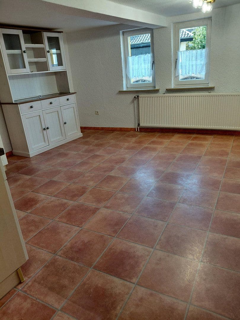 Prenájom domu 115 m², pozemok 99 m², Usingen, Hesensko Prenájom domu 115 m², pozemok 99 m², Usingen, Hesensko