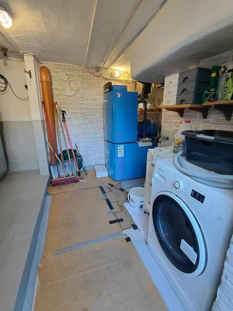Prenájom domu 115 m², pozemok 99 m², Usingen, Hesensko Prenájom domu 115 m², pozemok 99 m², Usingen, Hesensko