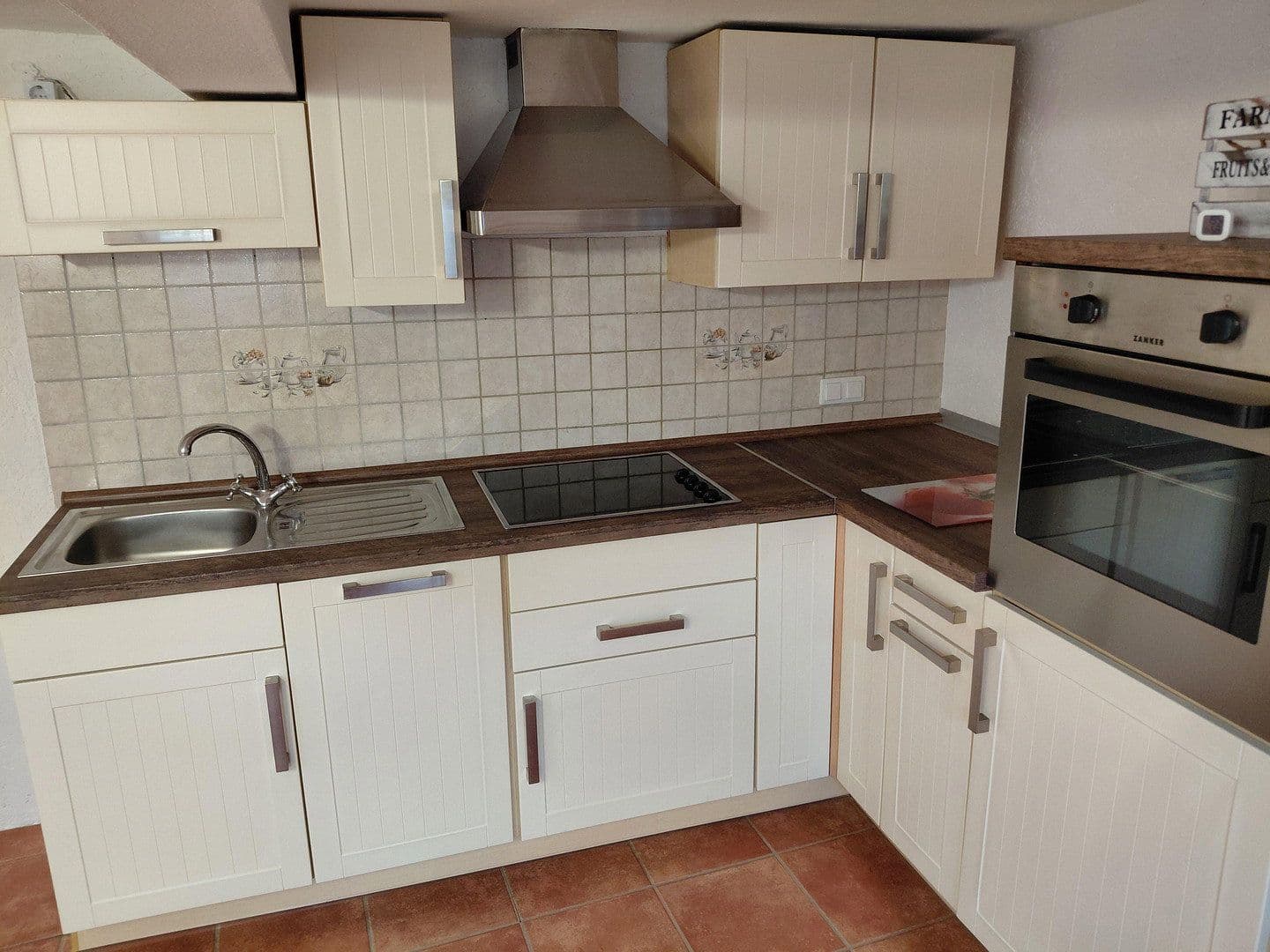 Prenájom domu 115 m², pozemok 99 m², Usingen, Hesensko Prenájom domu 115 m², pozemok 99 m², Usingen, Hesensko