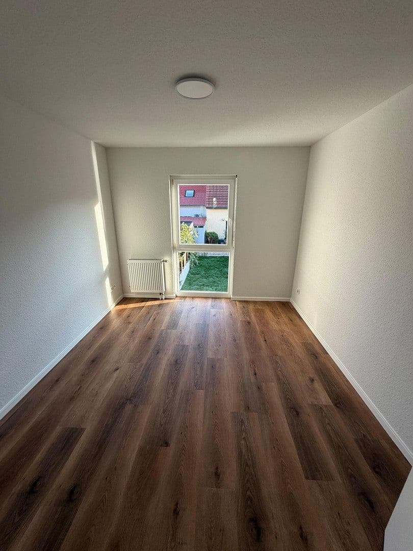 Predaj domu 125 m², pozemok 204 m², Clara-Schumann-Straße 4, Riedstadt, Hesensko Predaj domu 125 m², pozemok 204 m², Clara-Schumann-Straße 4, Riedstadt, Hesensko