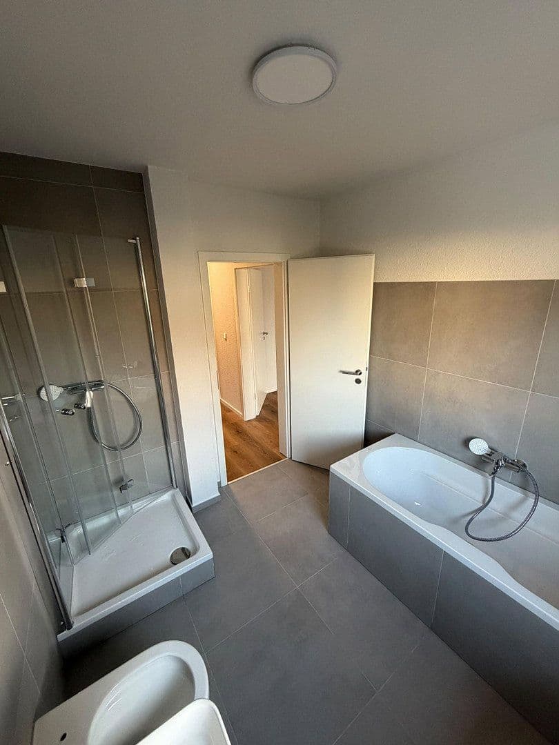 Predaj domu 125 m², pozemok 204 m², Clara-Schumann-Straße 4, Riedstadt, Hesensko Predaj domu 125 m², pozemok 204 m², Clara-Schumann-Straße 4, Riedstadt, Hesensko