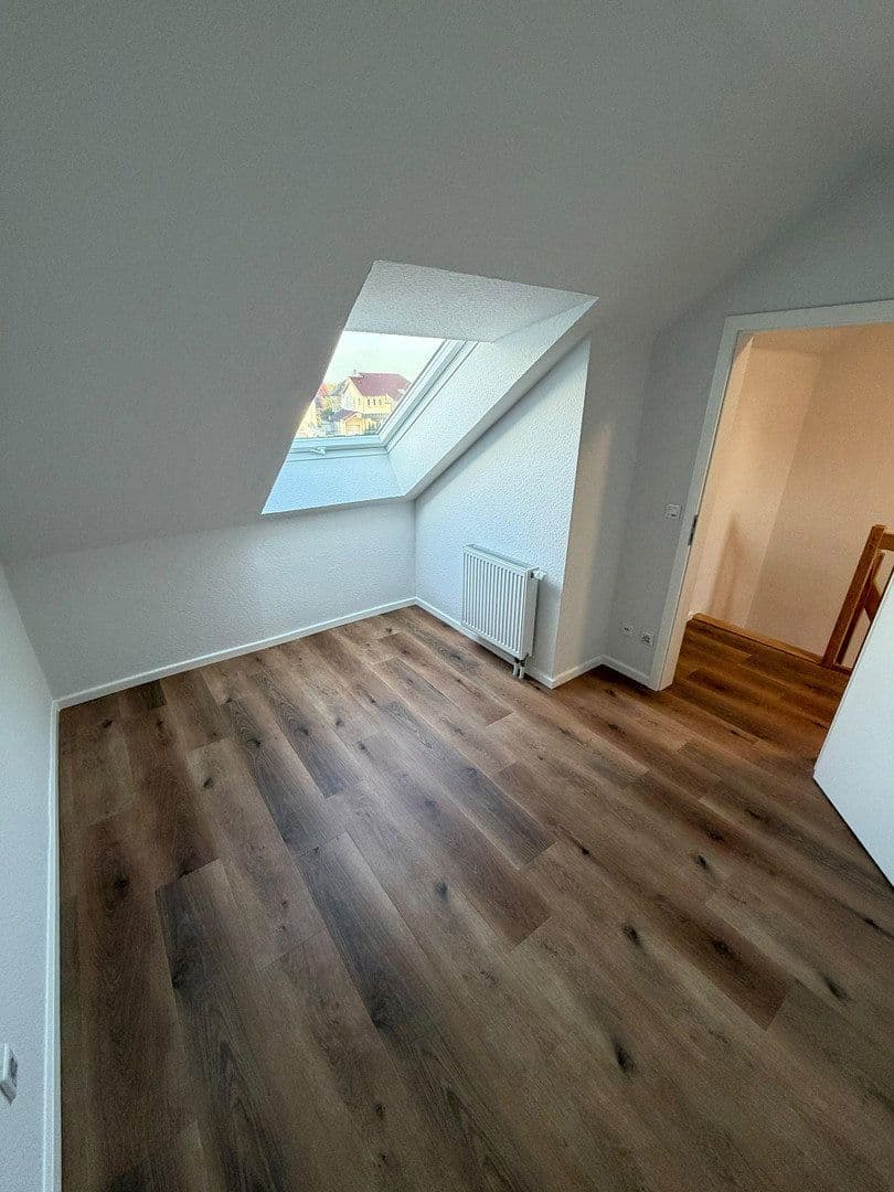 Predaj domu 125 m², pozemok 204 m², Clara-Schumann-Straße 4, Riedstadt, Hesensko Predaj domu 125 m², pozemok 204 m², Clara-Schumann-Straße 4, Riedstadt, Hesensko