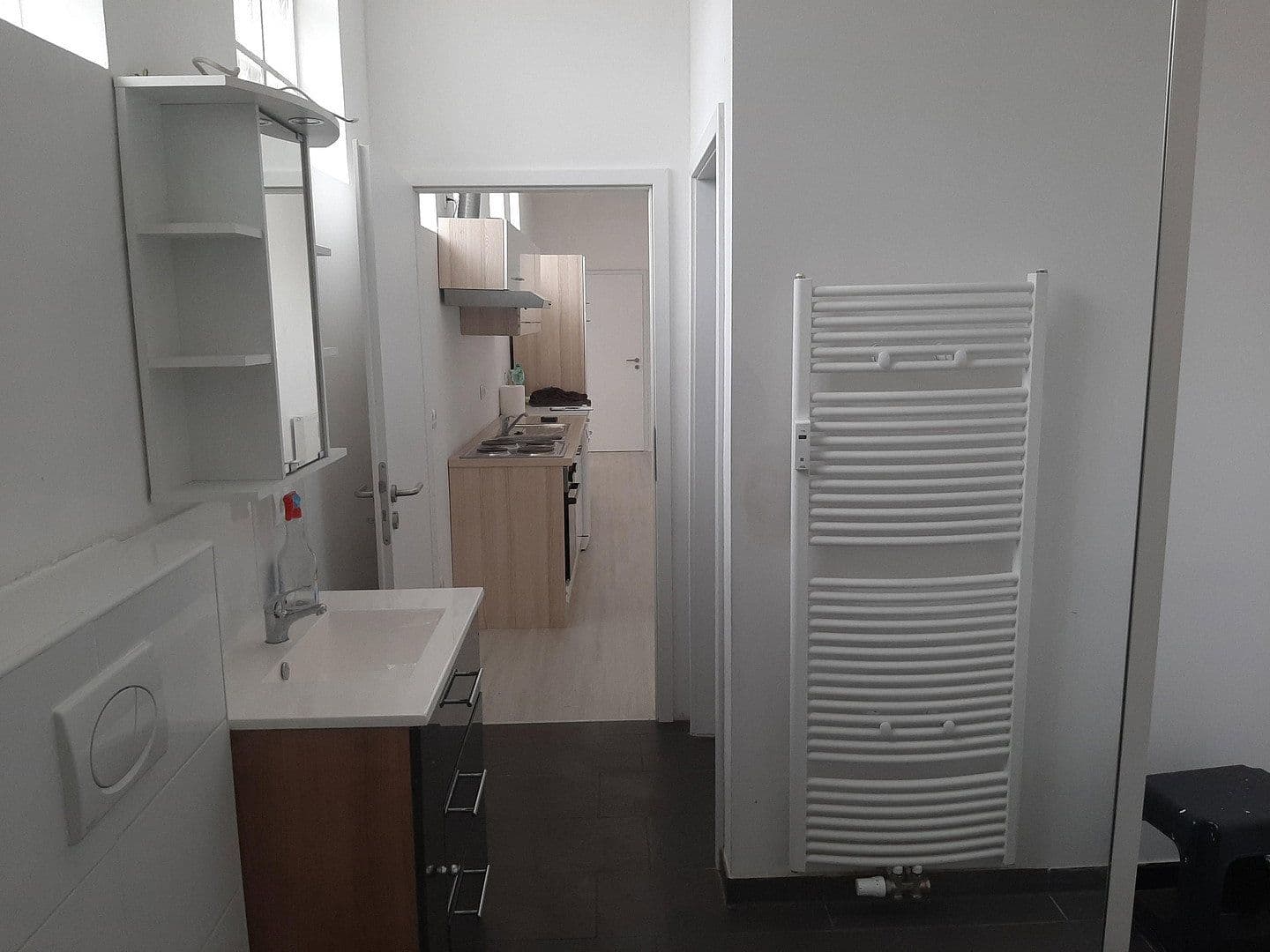 Prenájom bytu 5-izbový 107 m², Römerstraße 43, Worms, Porýnie-Falcko Prenájom bytu 5-izbový 107 m², Römerstraße 43, Worms, Porýnie-Falcko