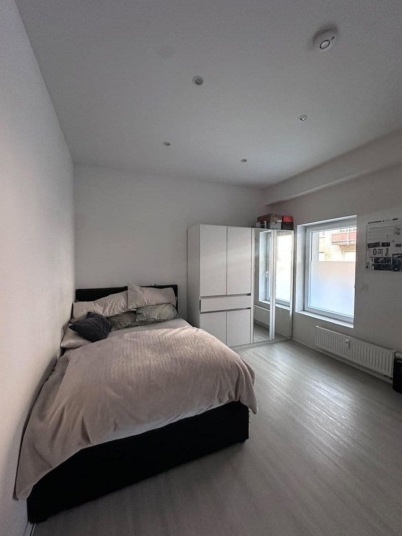 Prenájom bytu 5-izbový 107 m², Römerstraße 43, Worms, Porýnie-Falcko Prenájom bytu 5-izbový 107 m², Römerstraße 43, Worms, Porýnie-Falcko