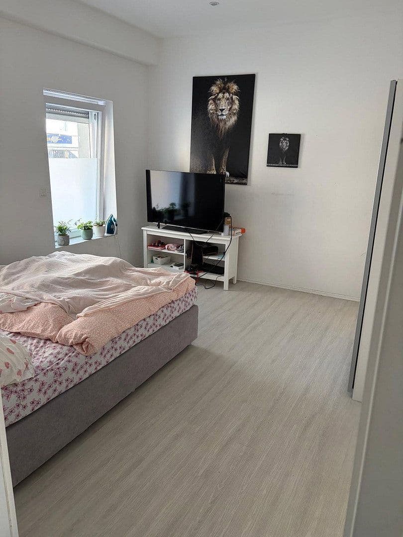 Prenájom bytu 5-izbový 107 m², Römerstraße 43, Worms, Porýnie-Falcko Prenájom bytu 5-izbový 107 m², Römerstraße 43, Worms, Porýnie-Falcko