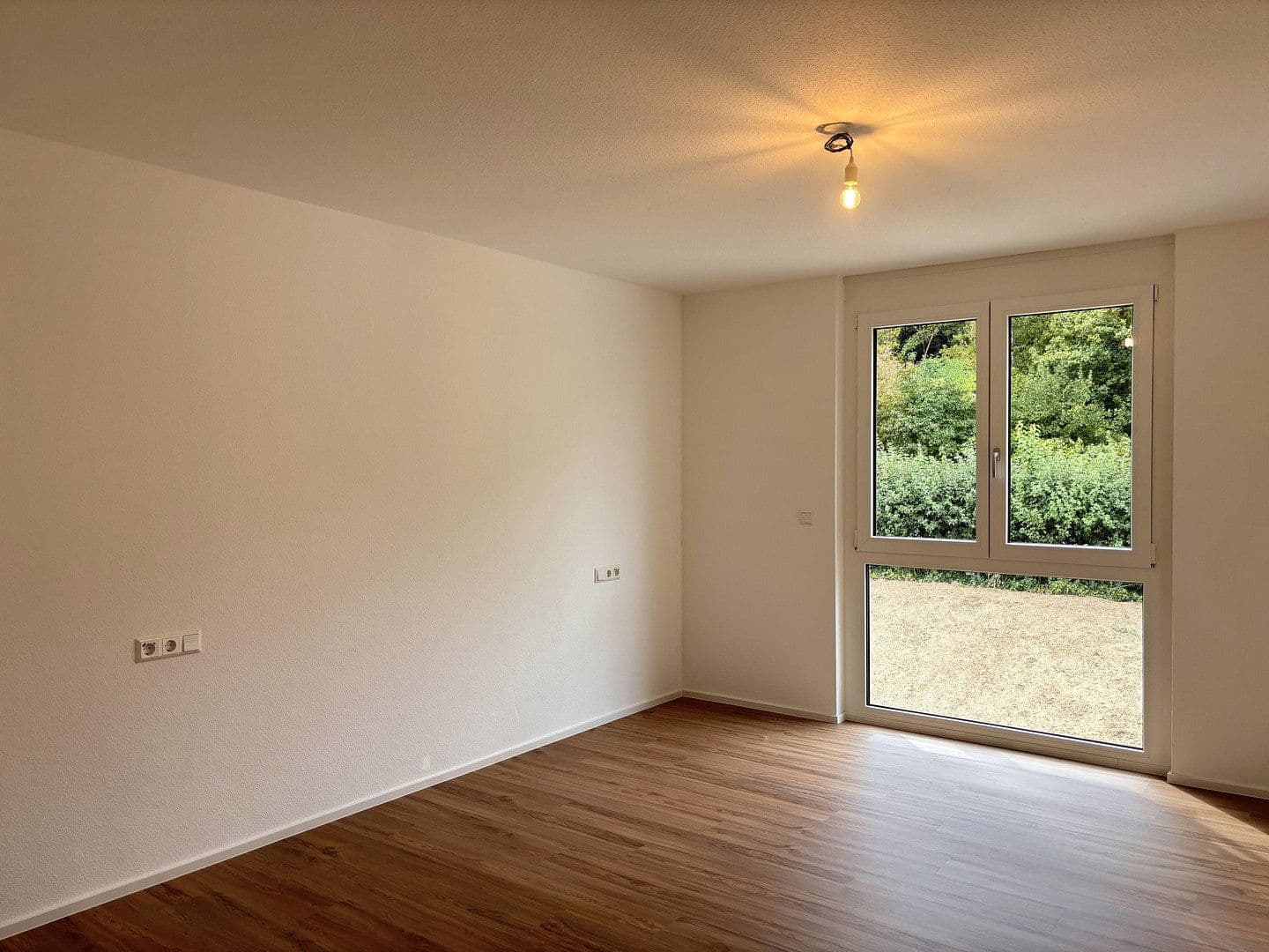 Prenájom bytu 2-izbový 67 m², Wendlinger Str. 45, Nürtingen, Bádensko-Wurttembersko Prenájom bytu 2-izbový 67 m², Wendlinger Str. 45, Nürtingen, Bádensko-Wurttembersko