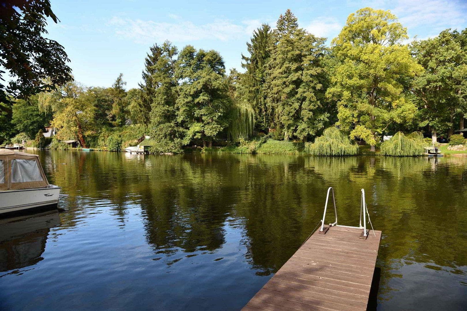Predaj pozemku 1.300 m², Königs Wusterhausen, Brandenbursko Predaj pozemku 1.300 m², Königs Wusterhausen, Brandenbursko
