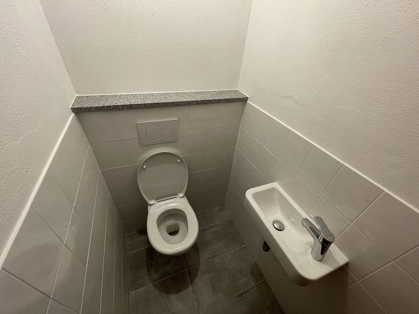 Prenájom bytu 4-izbový 103 m², Fridolfing, Bavorsko Prenájom bytu 4-izbový 103 m², Fridolfing, Bavorsko